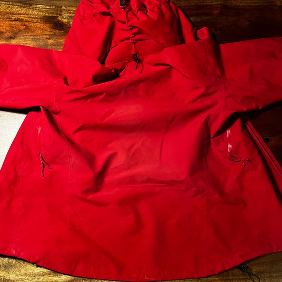 Arc’teryx Alpha SV Men’s Small - Picture 11 of 13